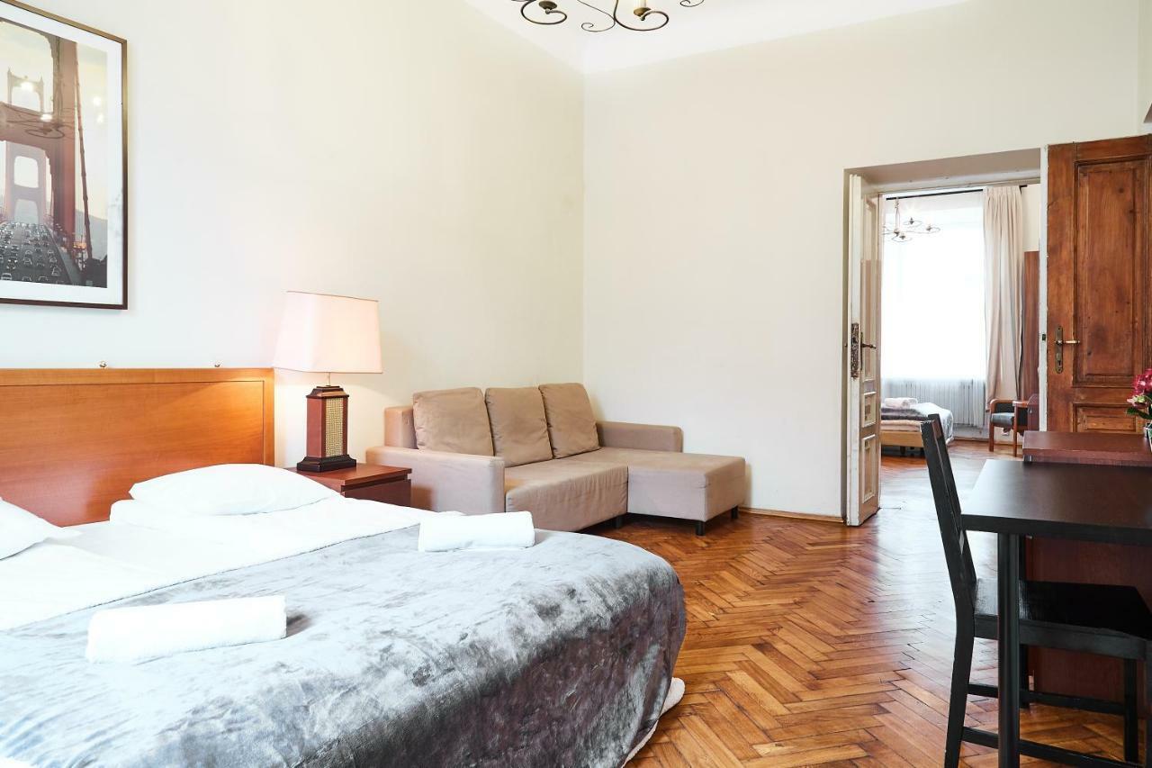 Prestige Location Apartments Pijarska Street Kraków Exteriör bild