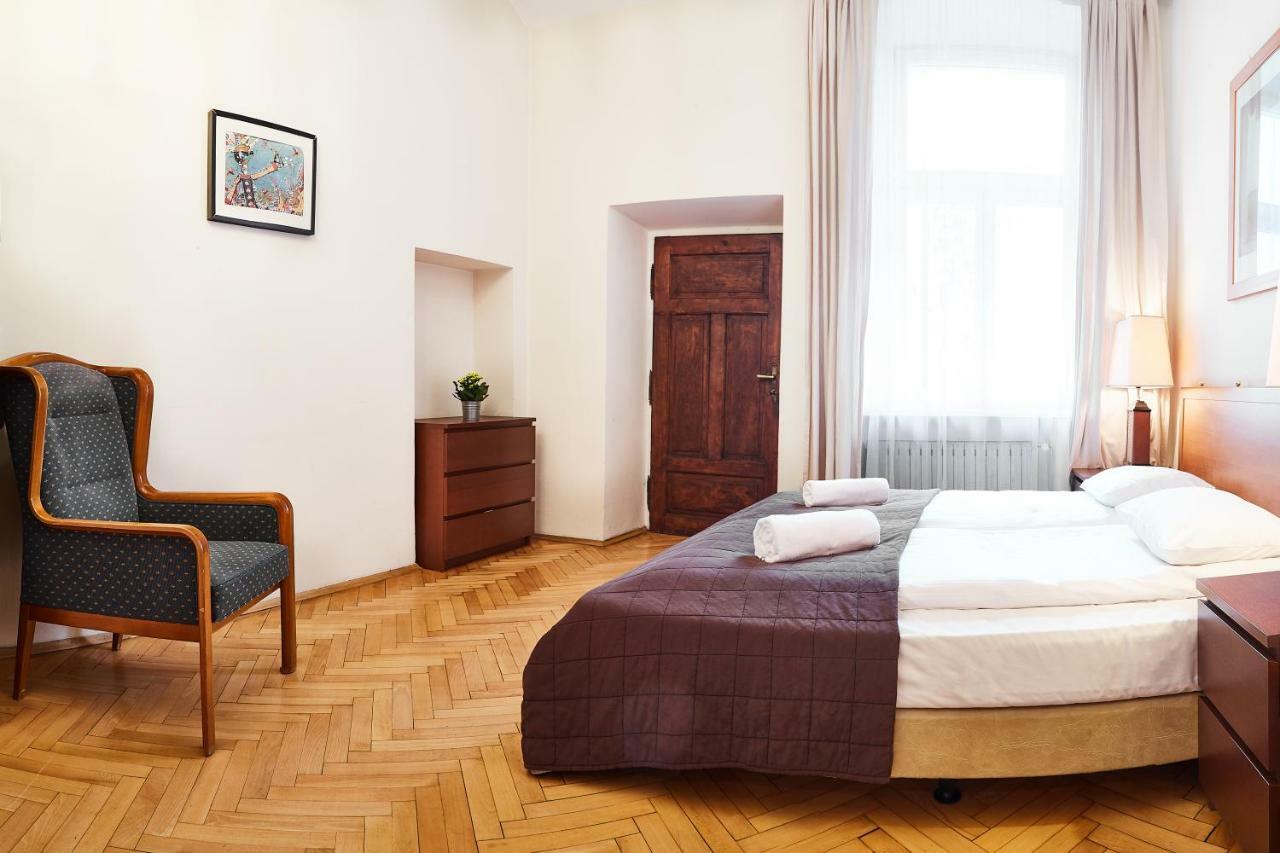 Prestige Location Apartments Pijarska Street Kraków Exteriör bild